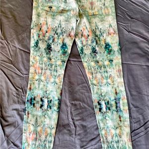 One of a kind, PAIGE tie-dye style jeans